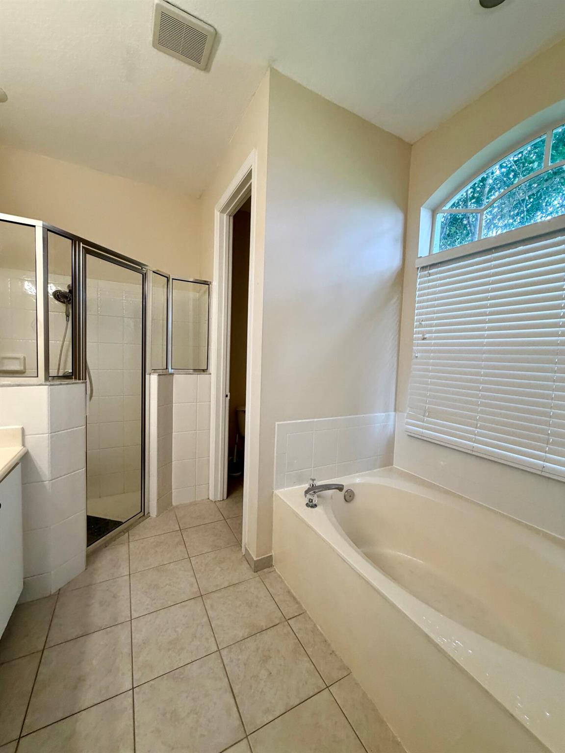 ADDISON TRACE - Residential