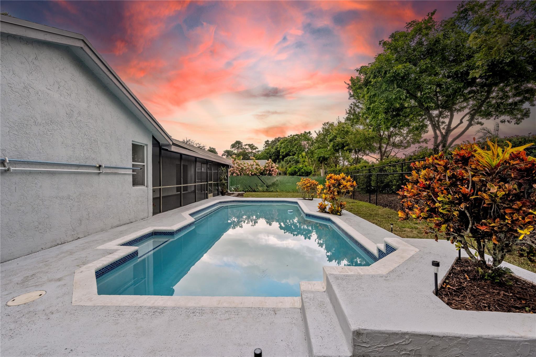 3630 NW 58th St