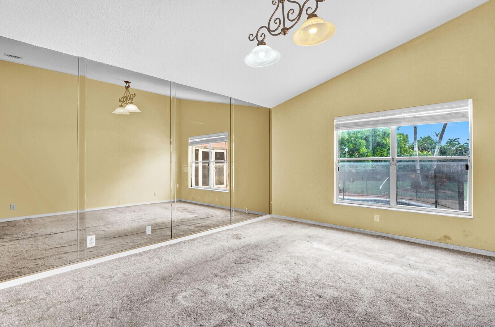 CRESTWOOD UNIT 1 PL 5 - Residential