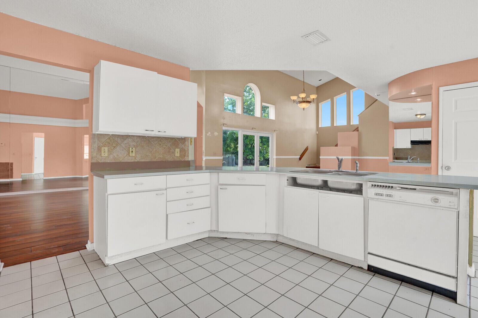 CRESTWOOD UNIT 1 PL 5 - Residential