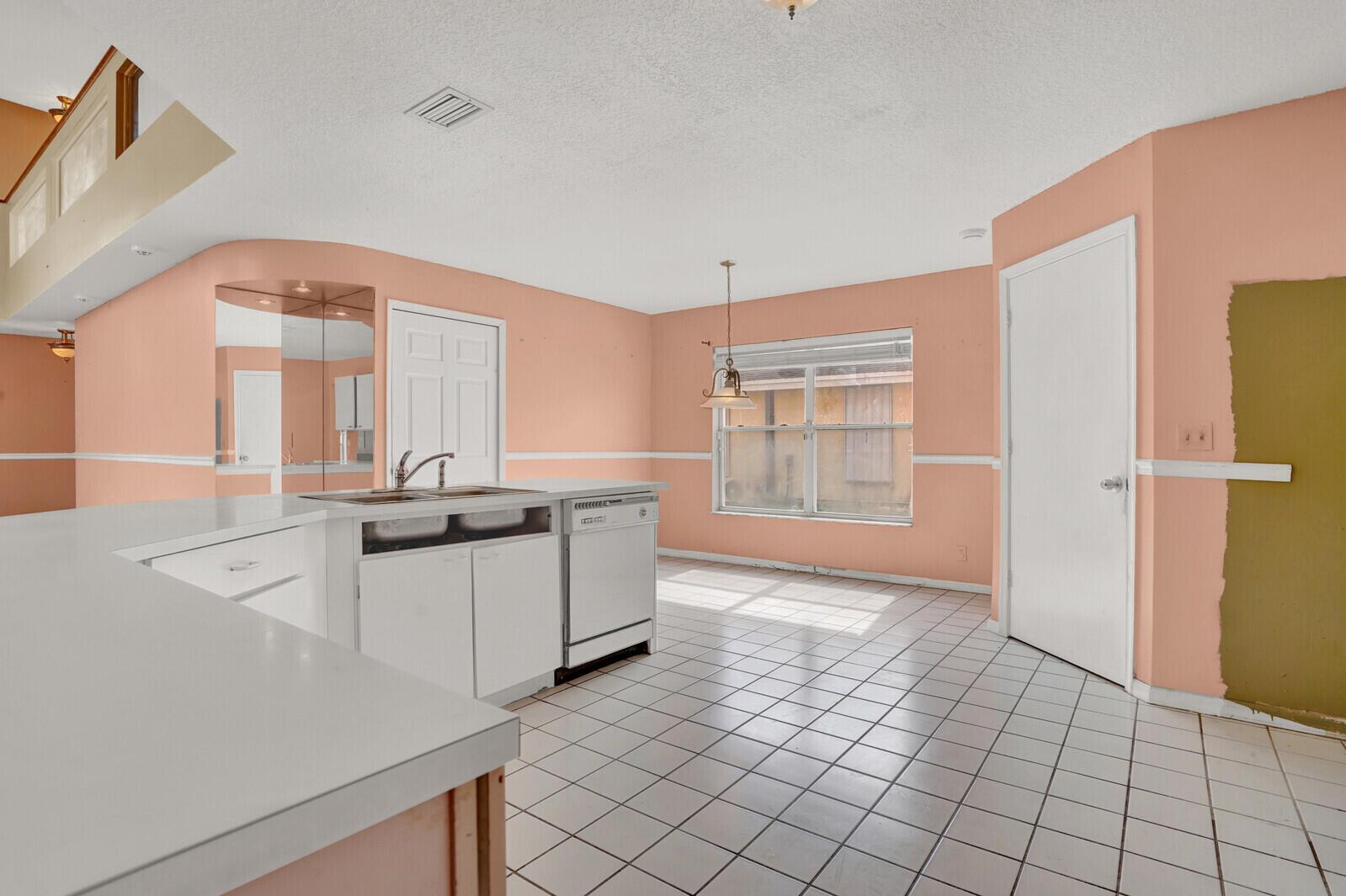 CRESTWOOD UNIT 1 PL 5 - Residential