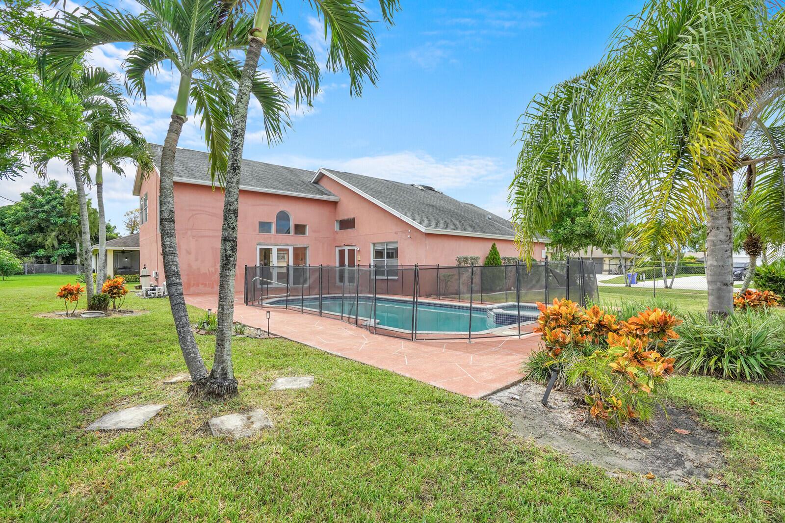 CRESTWOOD UNIT 1 PL 5 - Residential