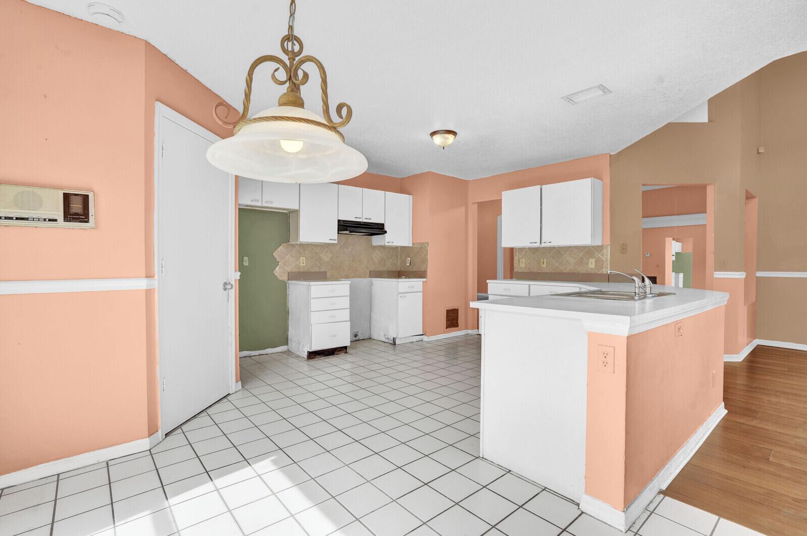 CRESTWOOD UNIT 1 PL 5 - Residential