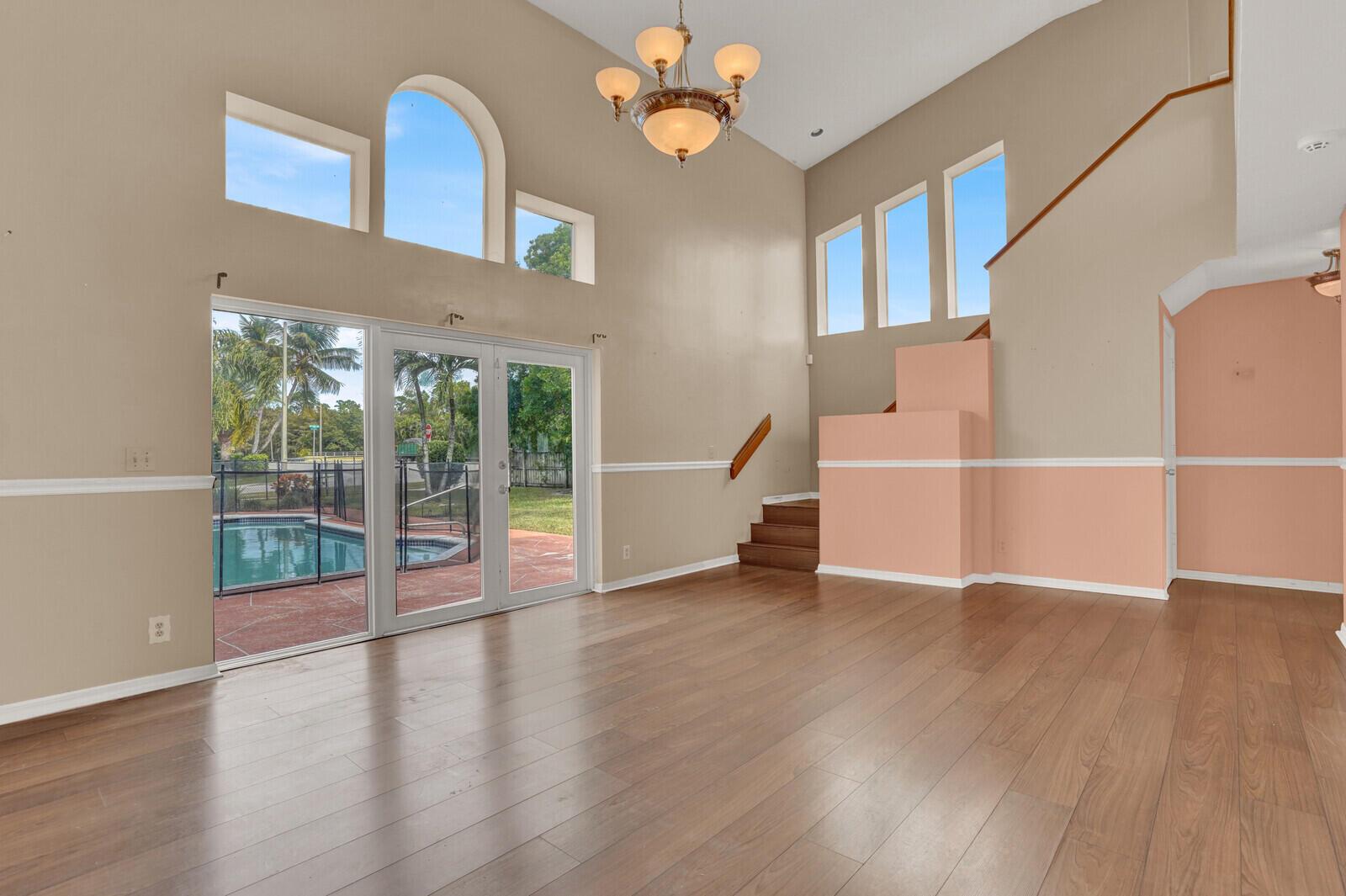 CRESTWOOD UNIT 1 PL 5 - Residential