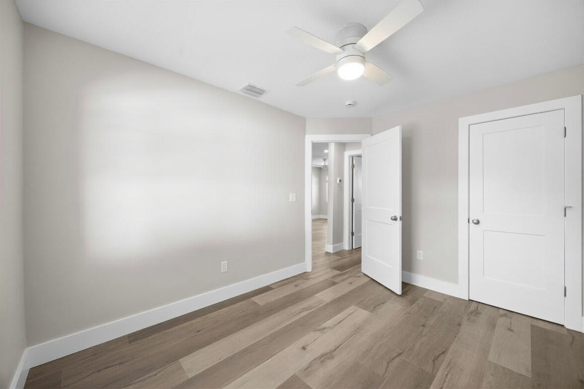 LAKEVIEW PARK AT RIVIERA - Residential