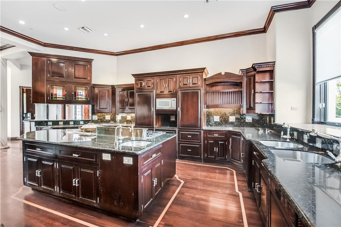 Sunshine Ranches - Residential