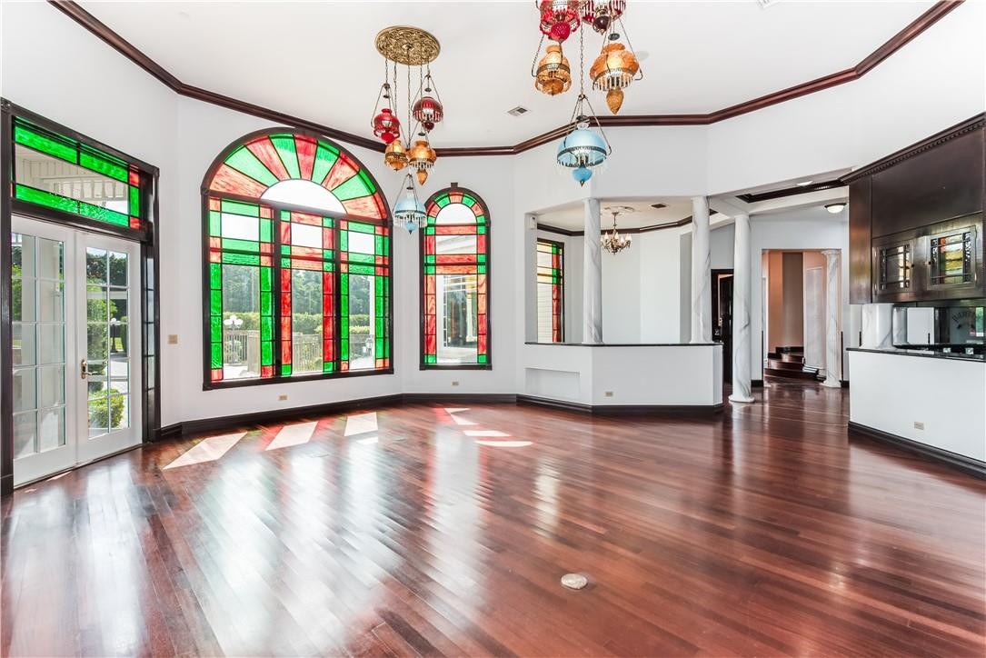 Sunshine Ranches - Residential