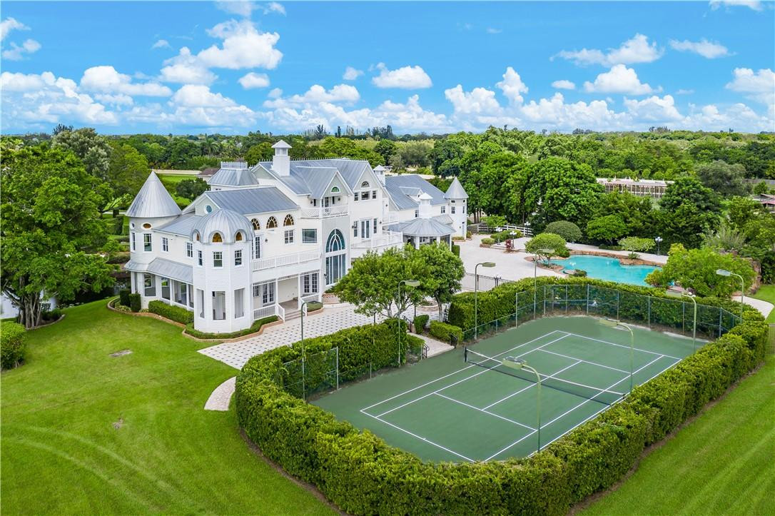 Sunshine Ranches - Residential