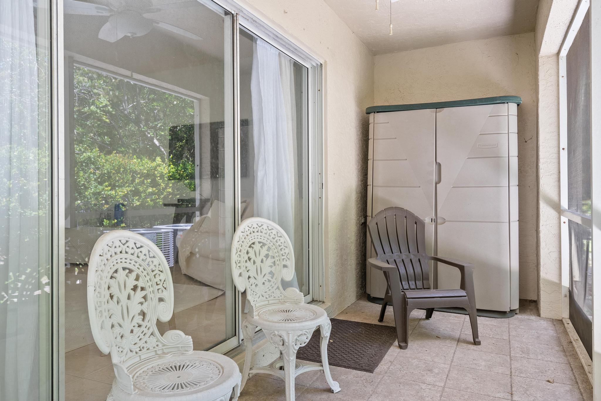 PALMBROOKE TOWNHOMES - Residential