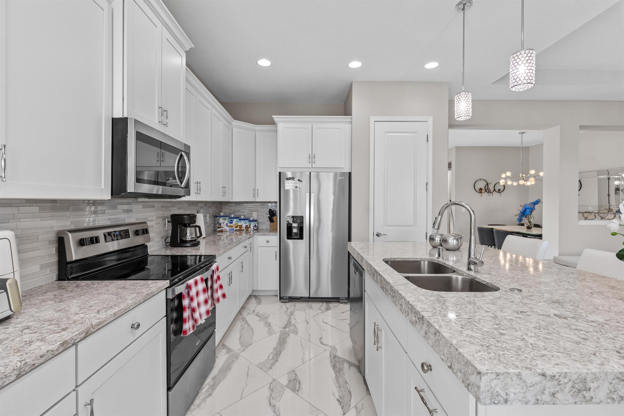 GROVES OF WESTLAKE - Residential