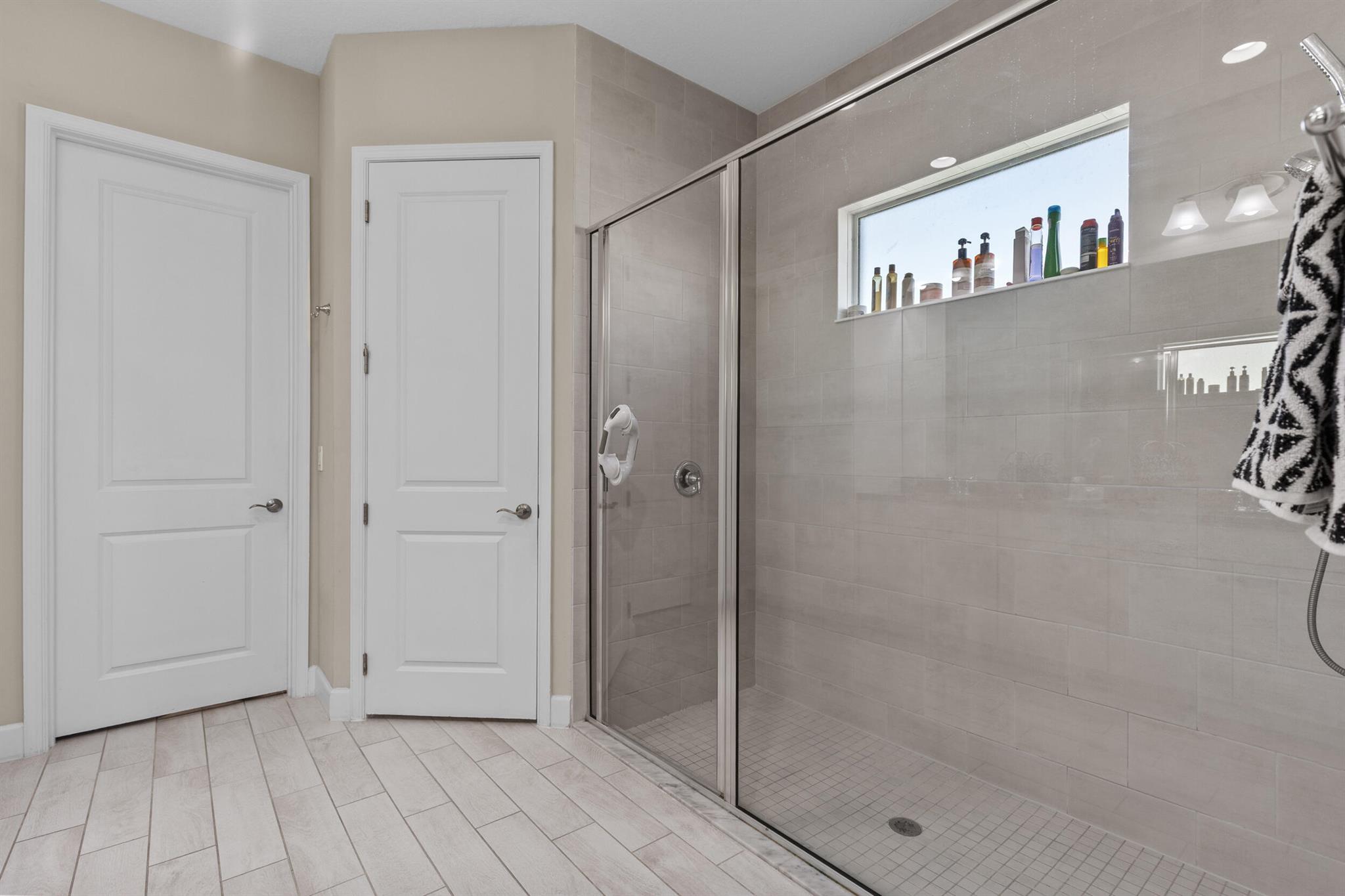 GROVES OF WESTLAKE - Residential