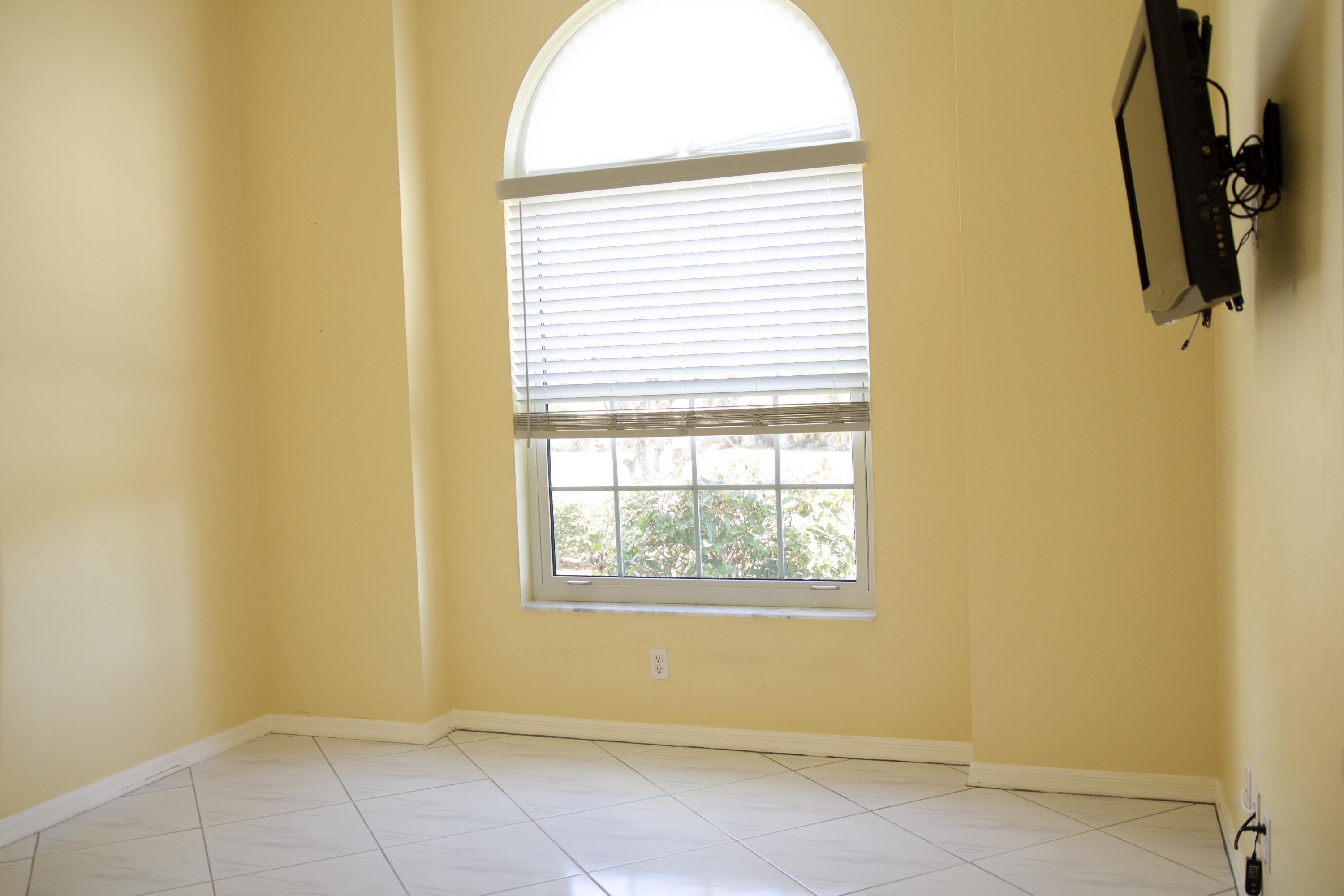 MARINER VILLAGE - Residential