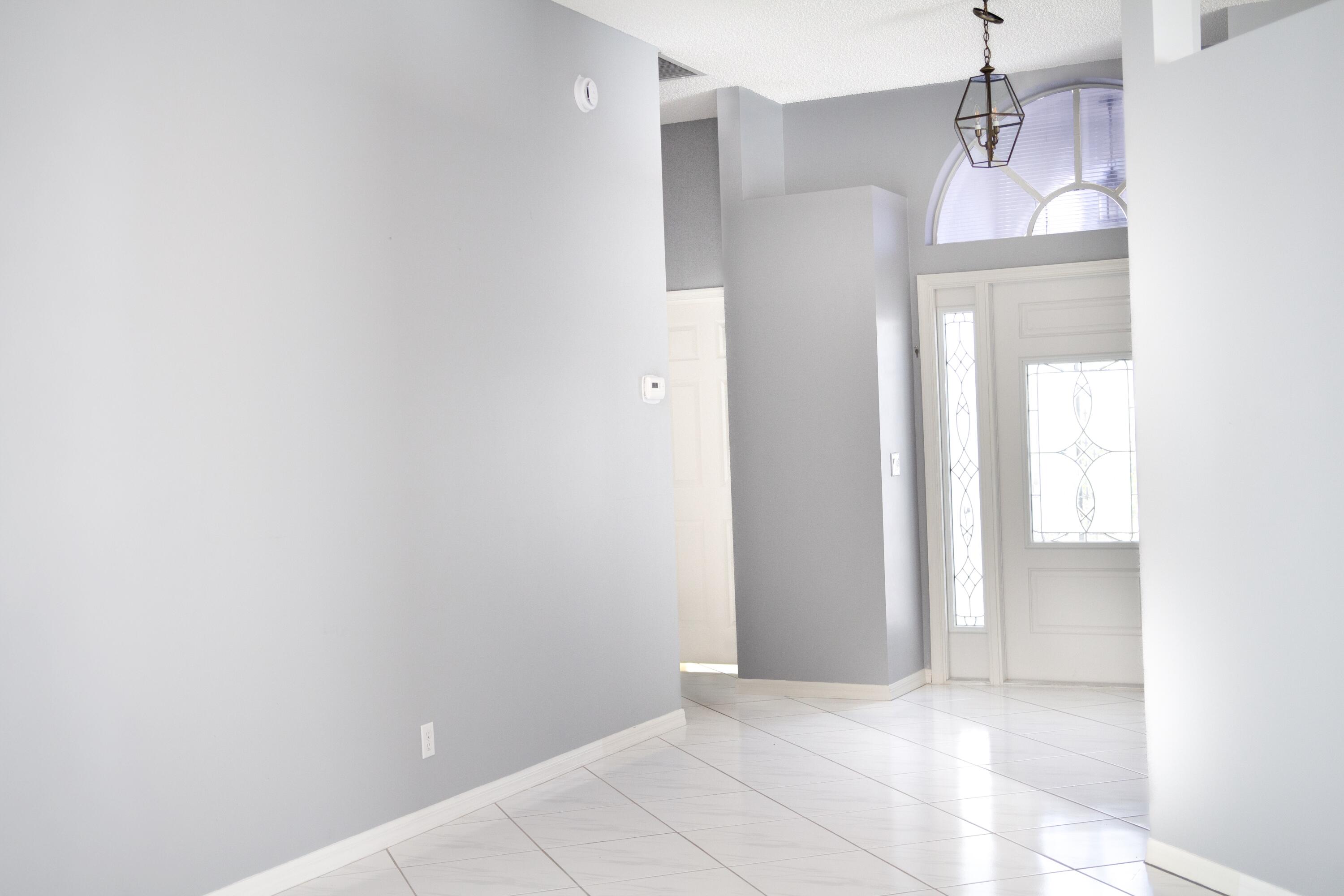 4944 SE Mariner Village Lane