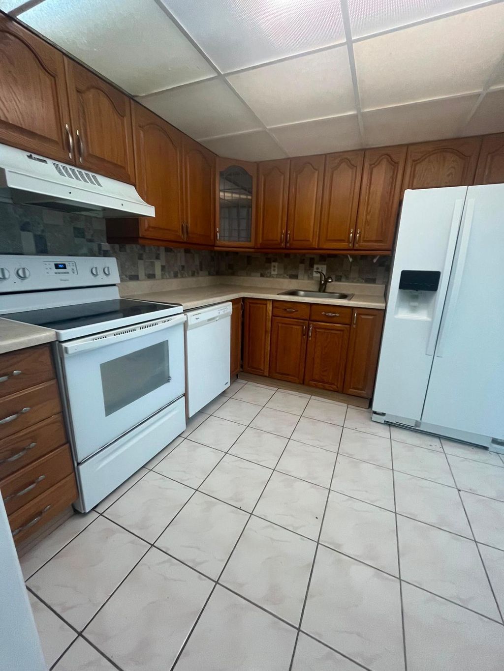 Photo of 480 EXECUTIVE CENTER Drive #2F, West Palm Beach, FL 33401 (MLS # B26054737)