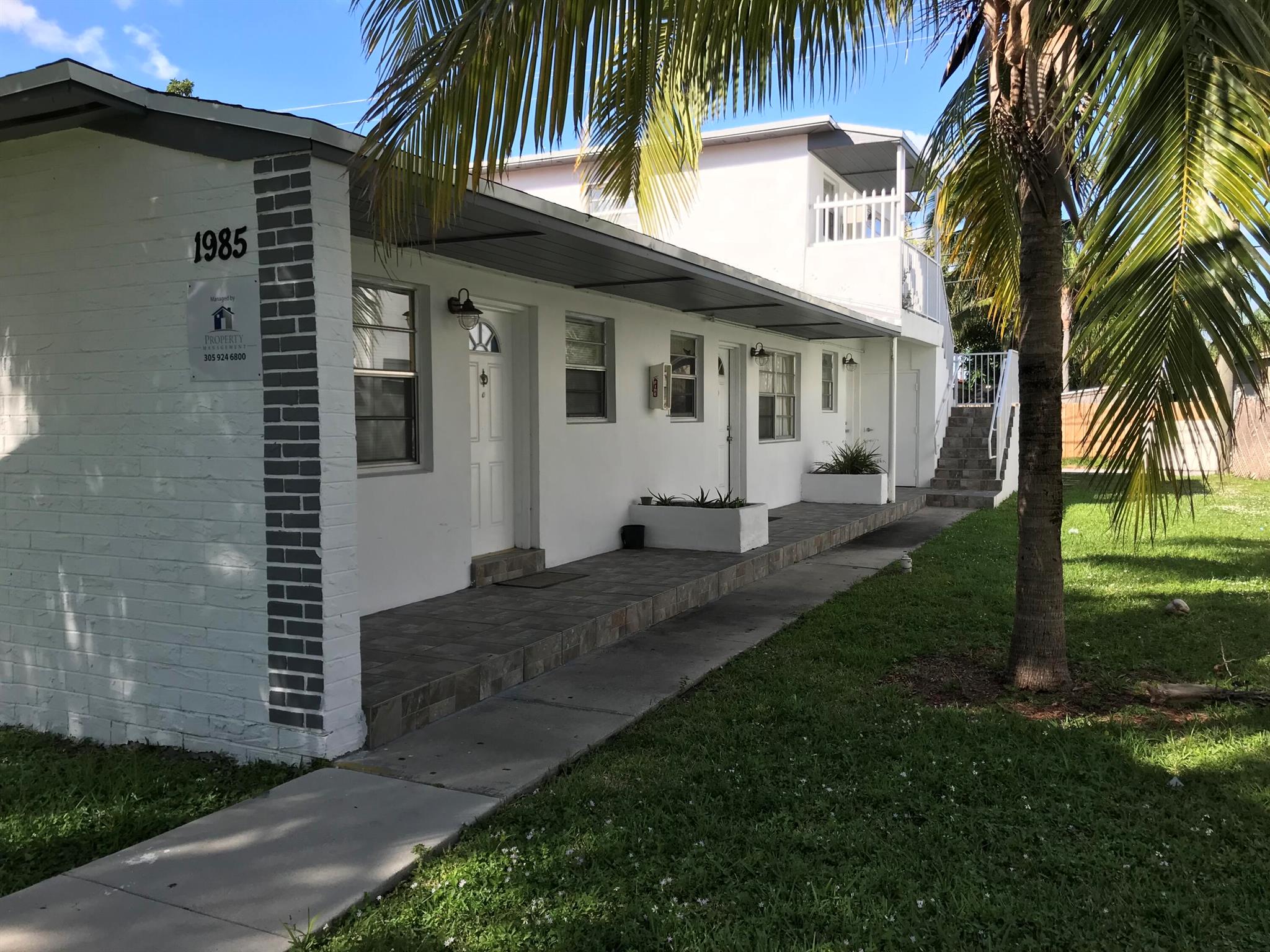 1985 NE 172nd Street