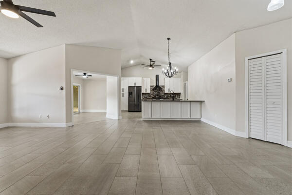 PORT ST LUCIE SECTION 19 - Residential