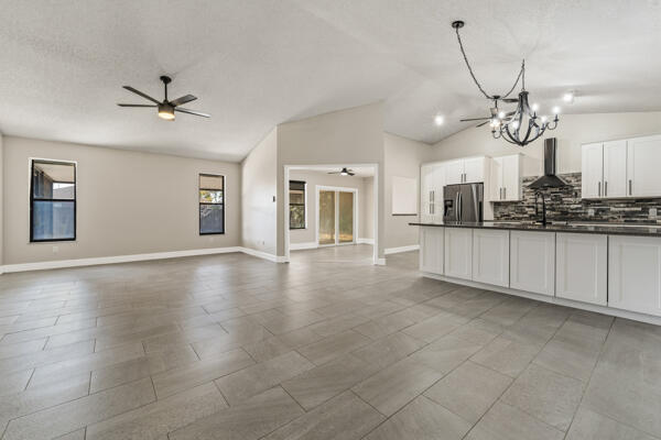 1342 SW Ingrassina Avenue