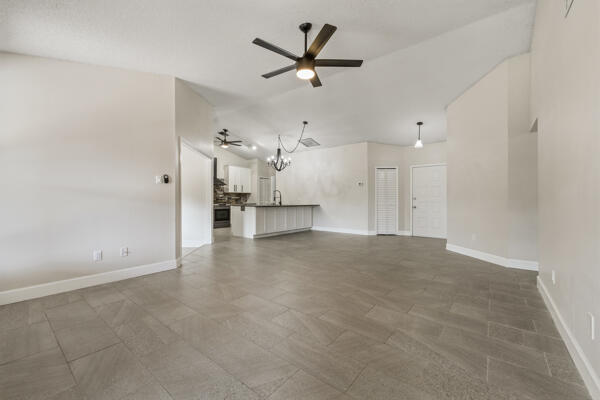 PORT ST LUCIE SECTION 19 - Residential