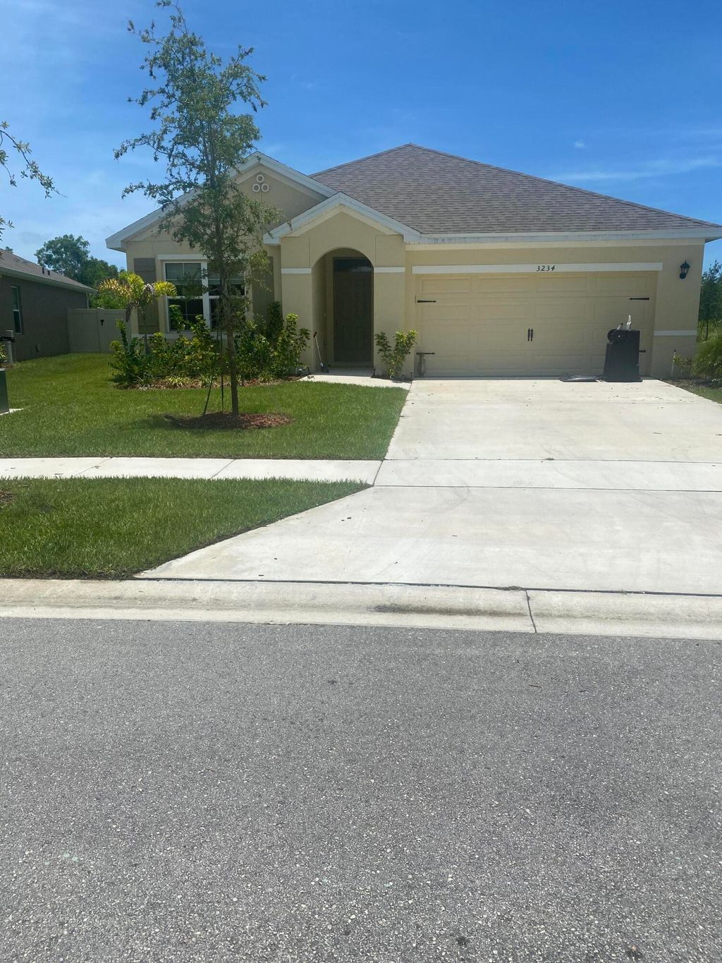 Photo of 3234 Trinity Circle, Fort Pierce, FL 34945 (MLS # R10812669)