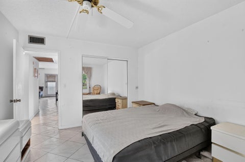 Tiny photo for 4025 Swansea B #4025, Deerfield Beach, FL 33442 (MLS # B26083770)