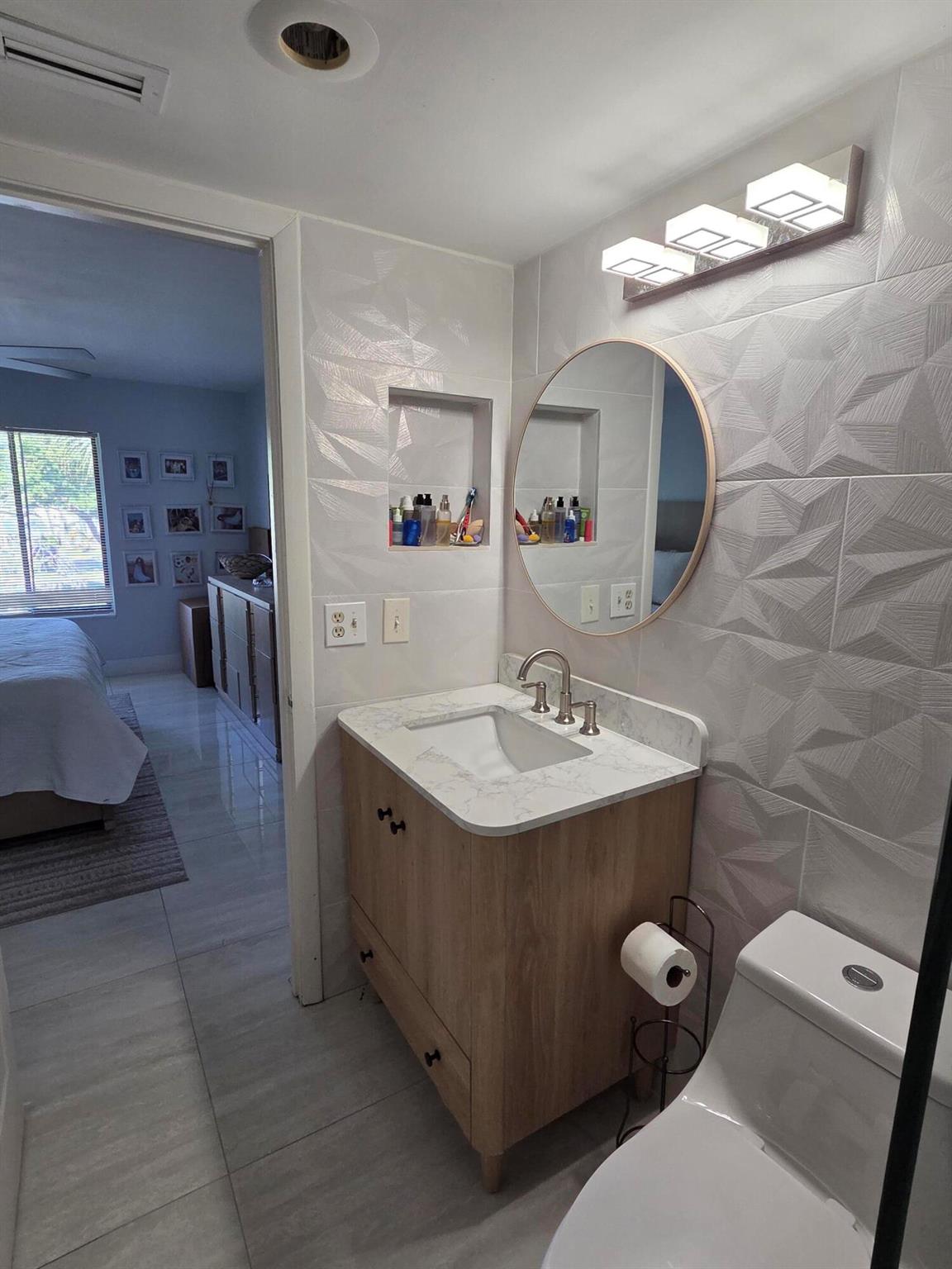 PALM CLUB VILLAGE II COND - Residential