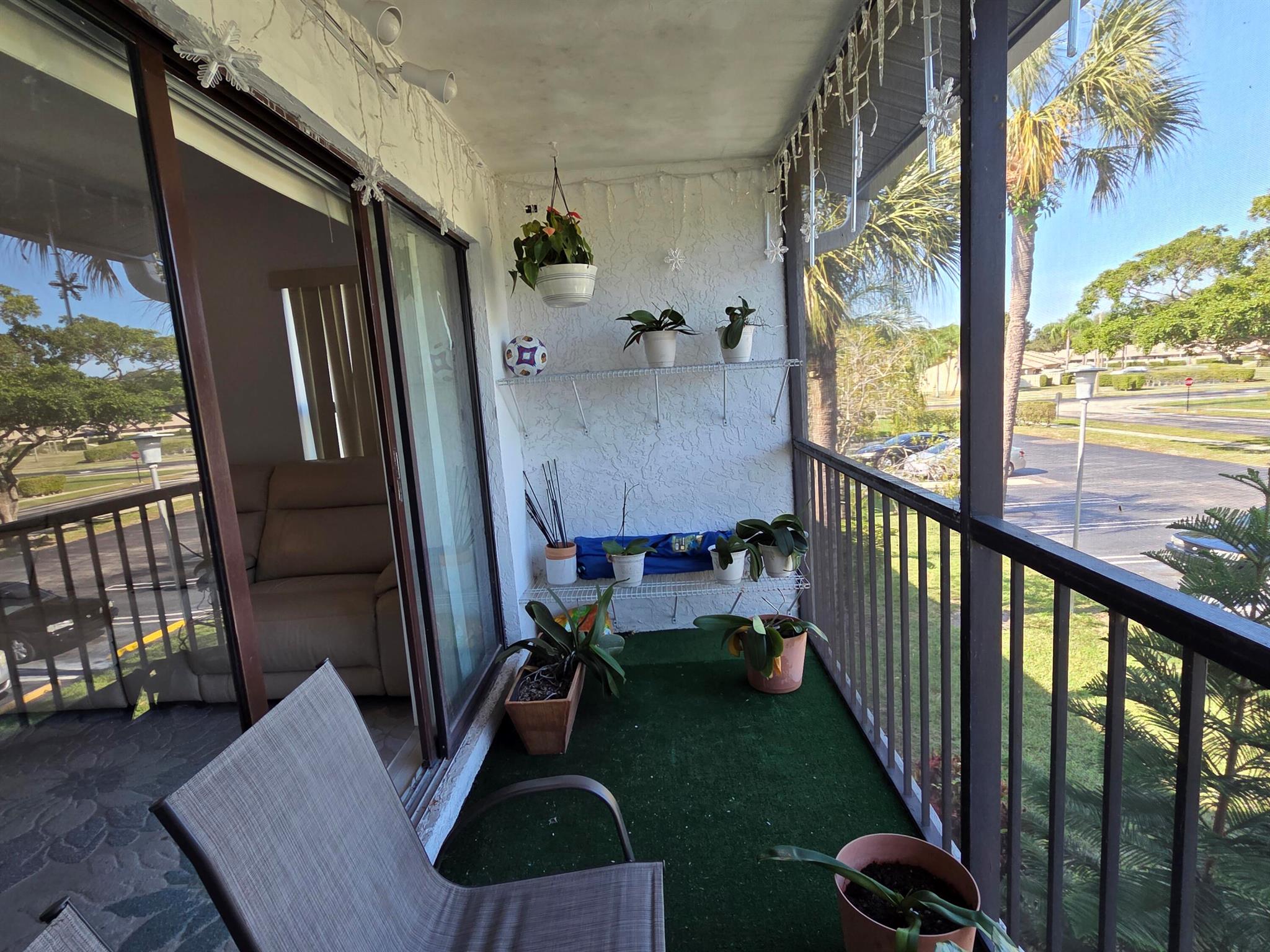 PALM CLUB VILLAGE II COND - Residential