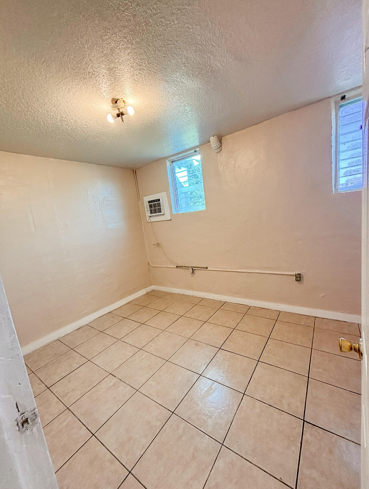 FEE & MAY'S RESUBDIVISION - Residential Income