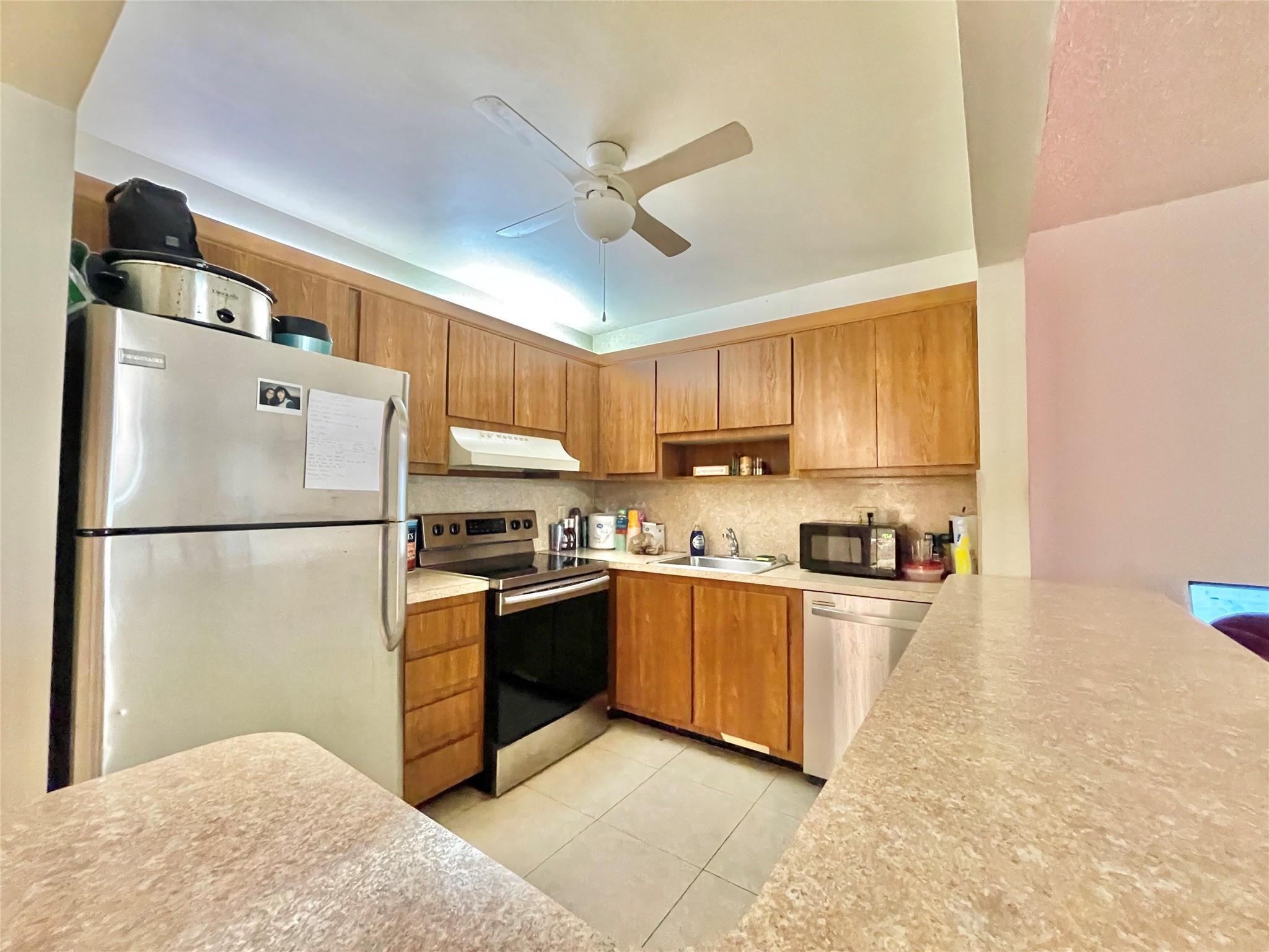 257 S Cypress Rd 415