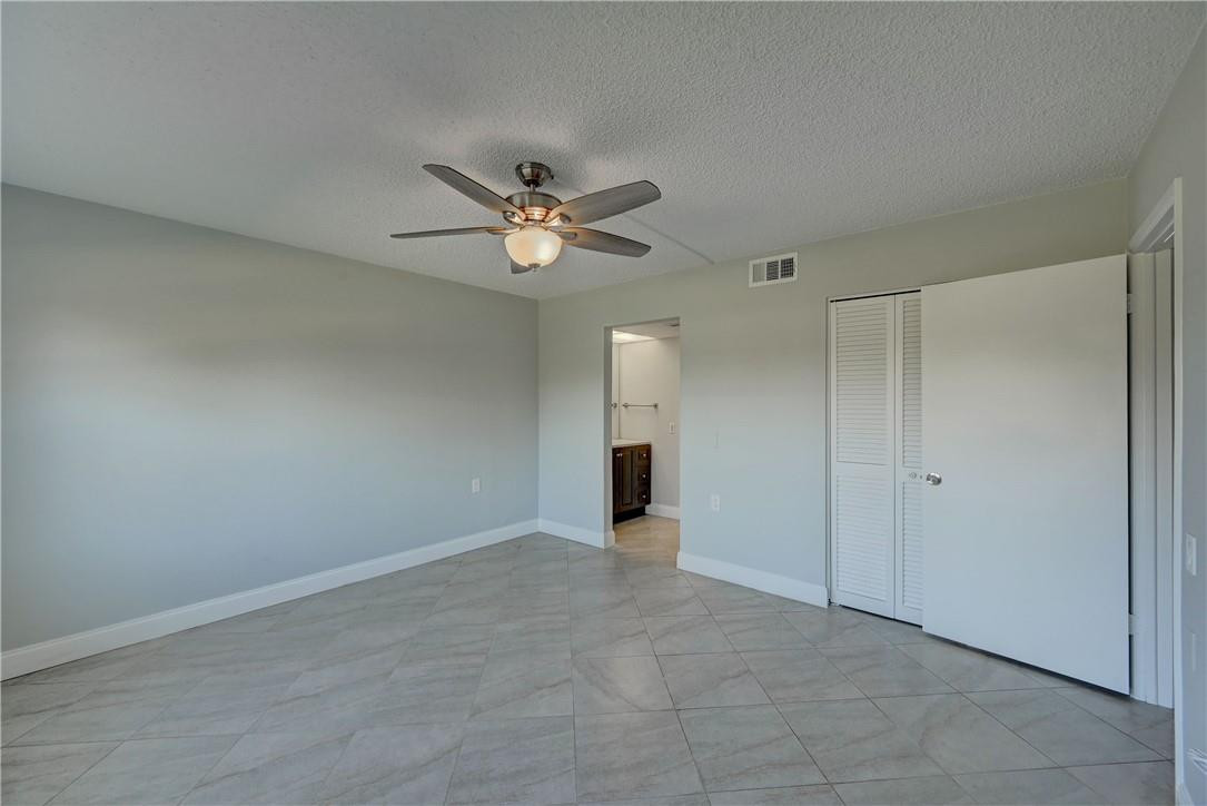 WYNMOOR/NASSAU - Residential
