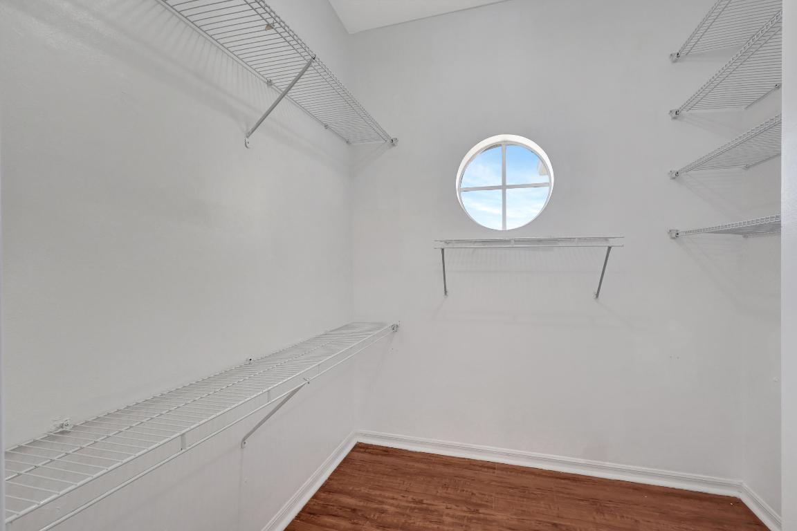 Andros Isle - Residential Lease