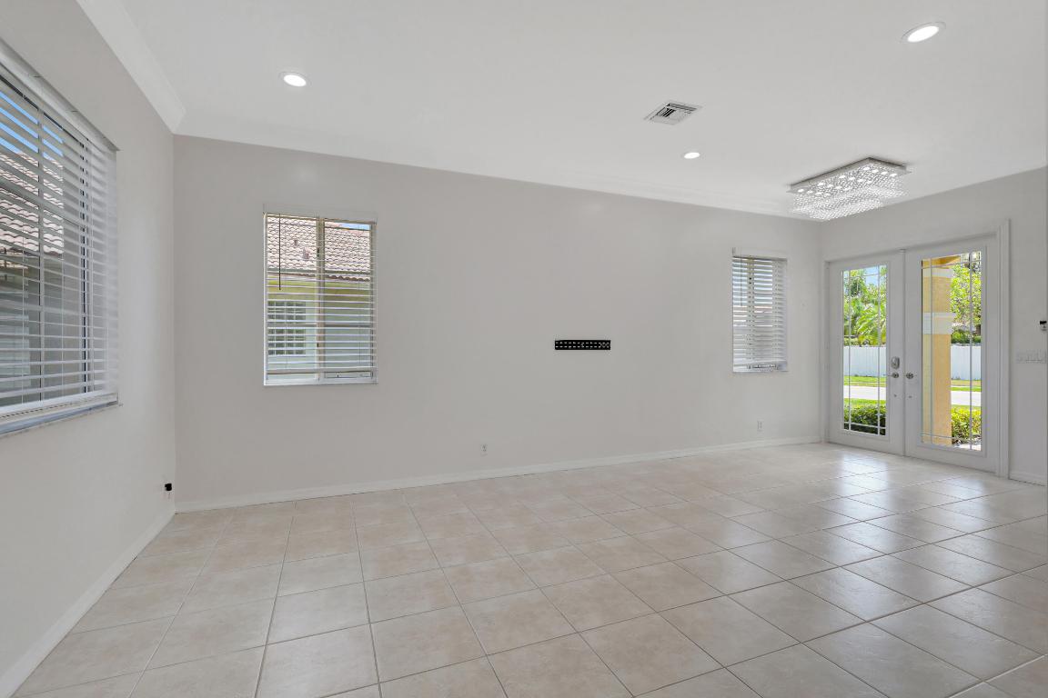 Andros Isle - Residential Lease