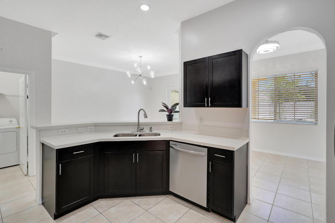 Andros Isle - Residential Lease