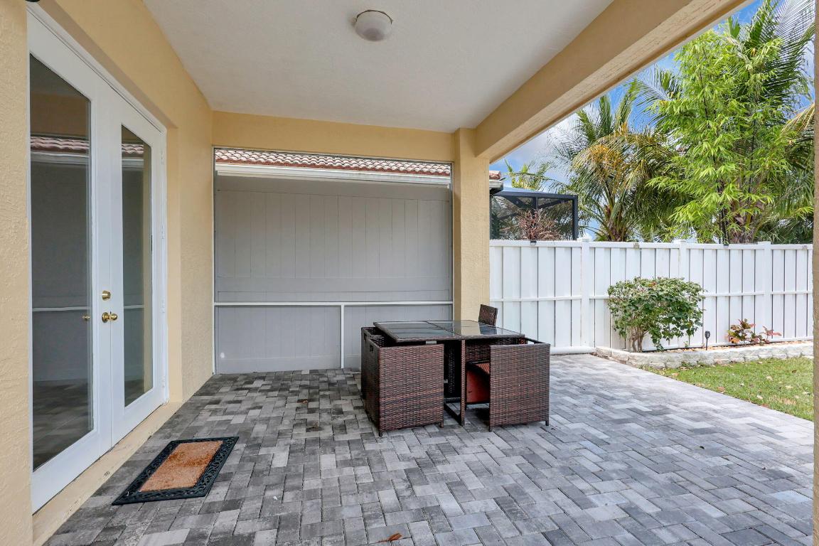 Andros Isle - Residential Lease