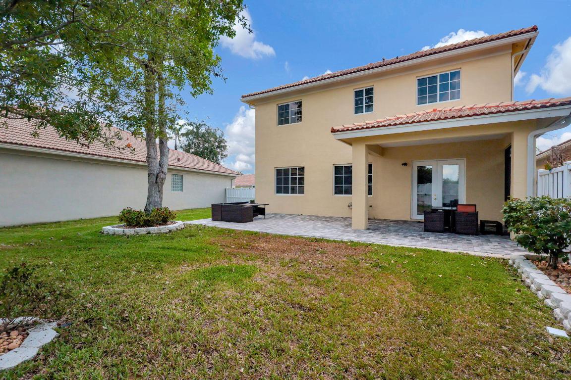 Andros Isle - Residential Lease