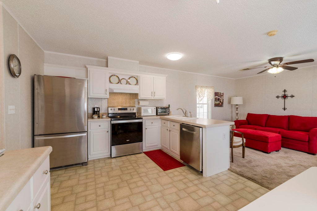 Photo of 412 SE Trafalgar Terrace, Stuart, FL 34994 (MLS # R10978183)