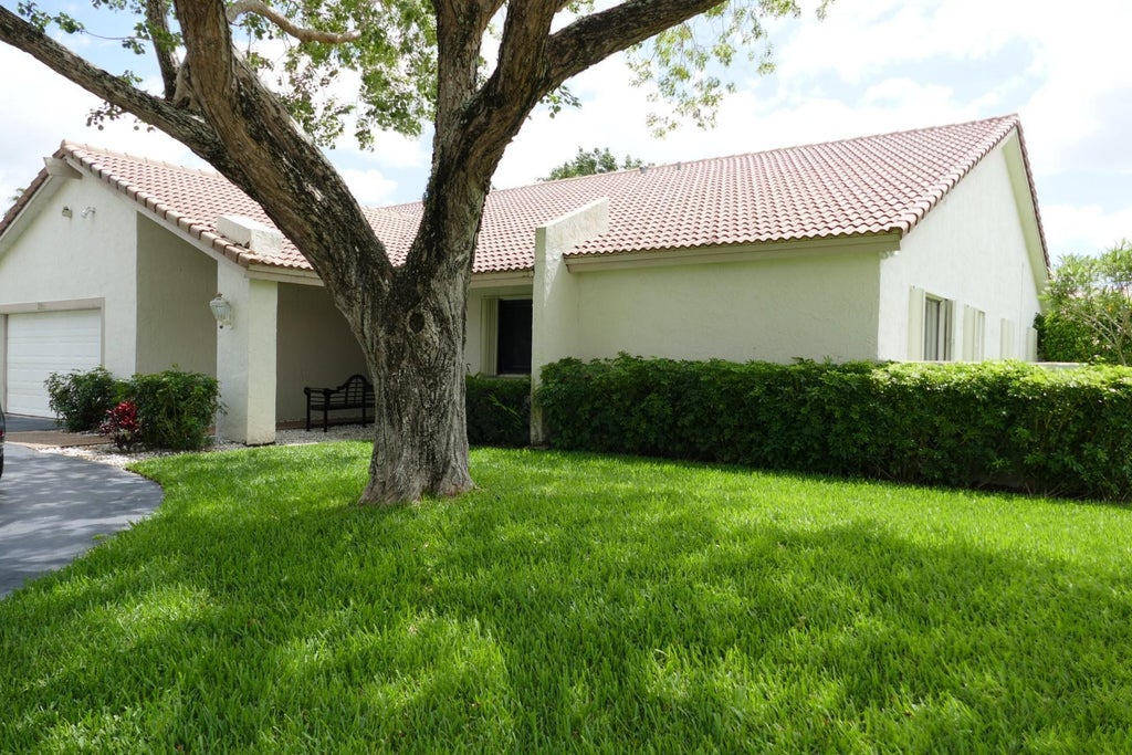 Photo of 1066 NW 97th Avenue, Plantation, FL 33322 (MLS # B26043654)