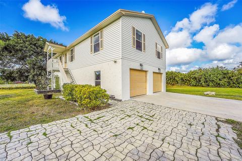 A home in Loxahatchee