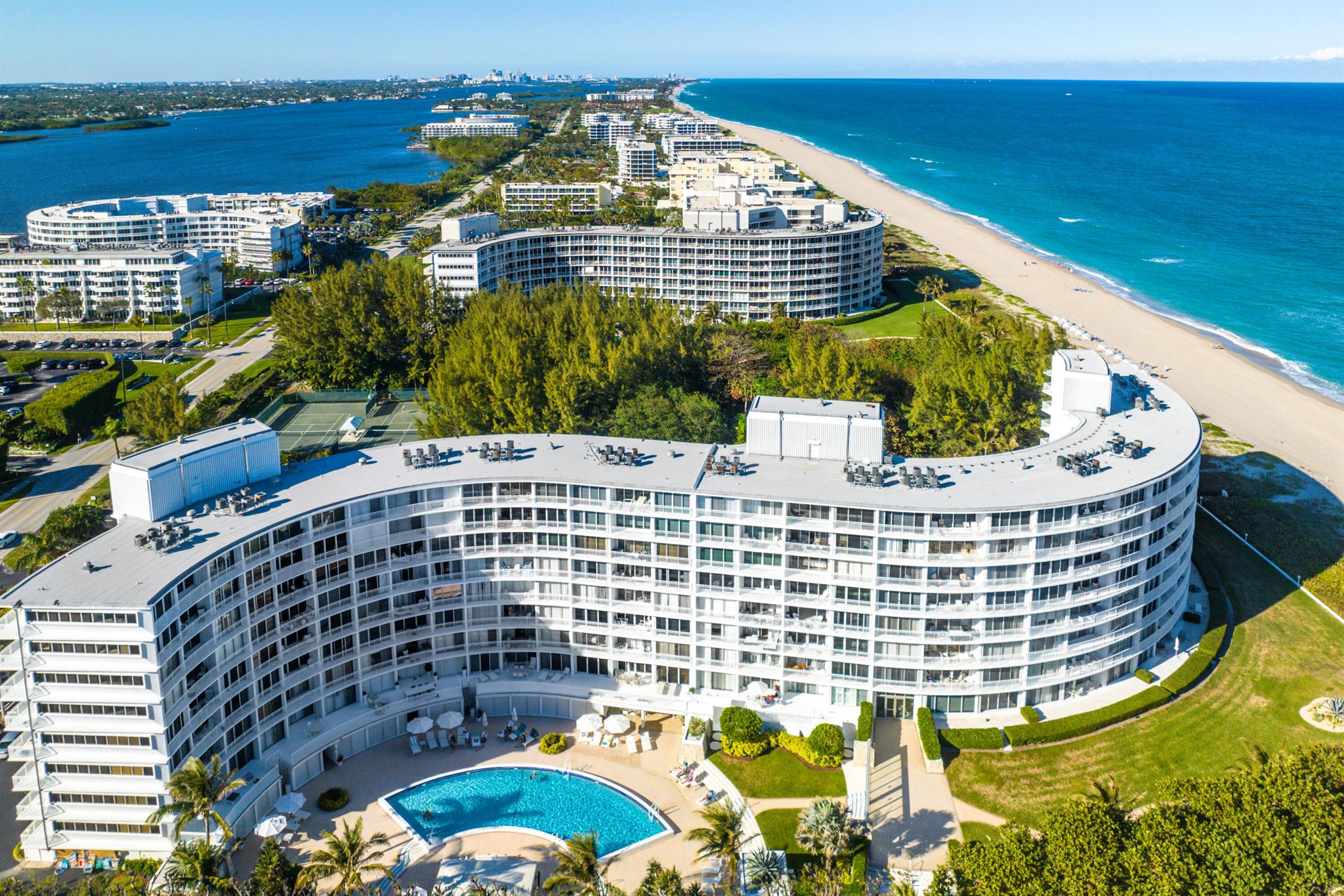 AMBASSADOR II CORP - Residential Lease
