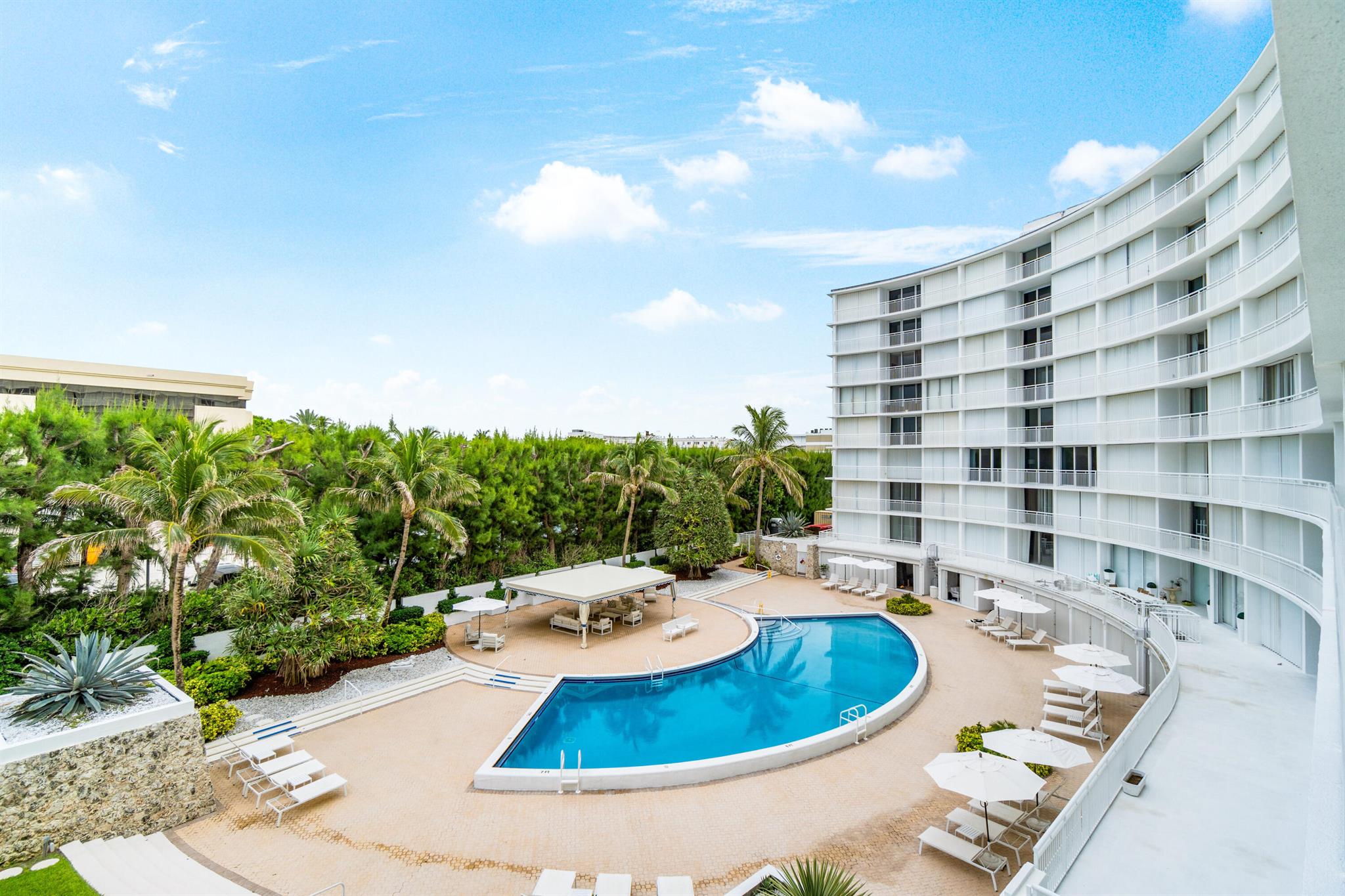 AMBASSADOR II CORP - Residential Lease