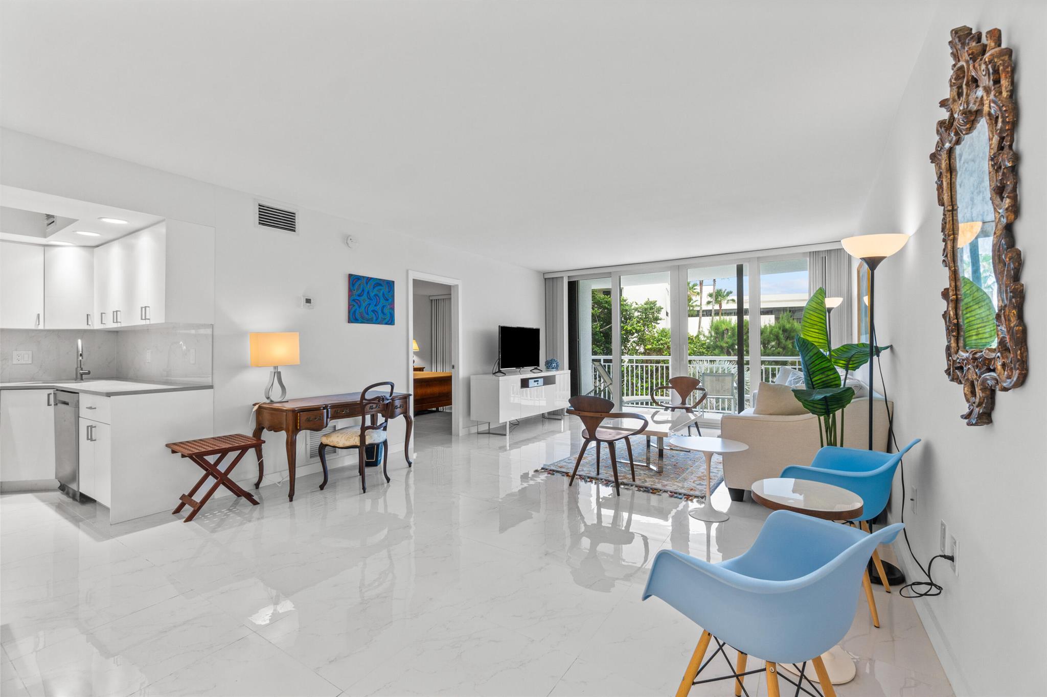 AMBASSADOR II CORP - Residential Lease