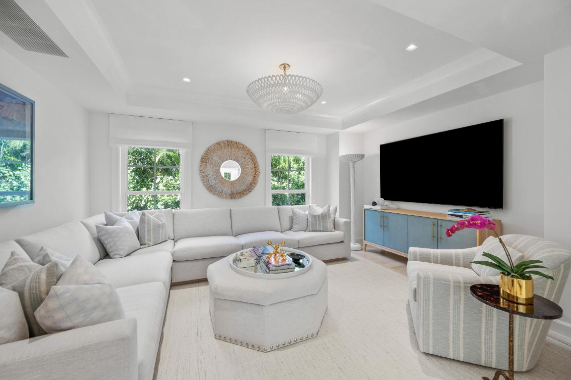 WOODS LANDING PLAT NO 2 IN - Residential