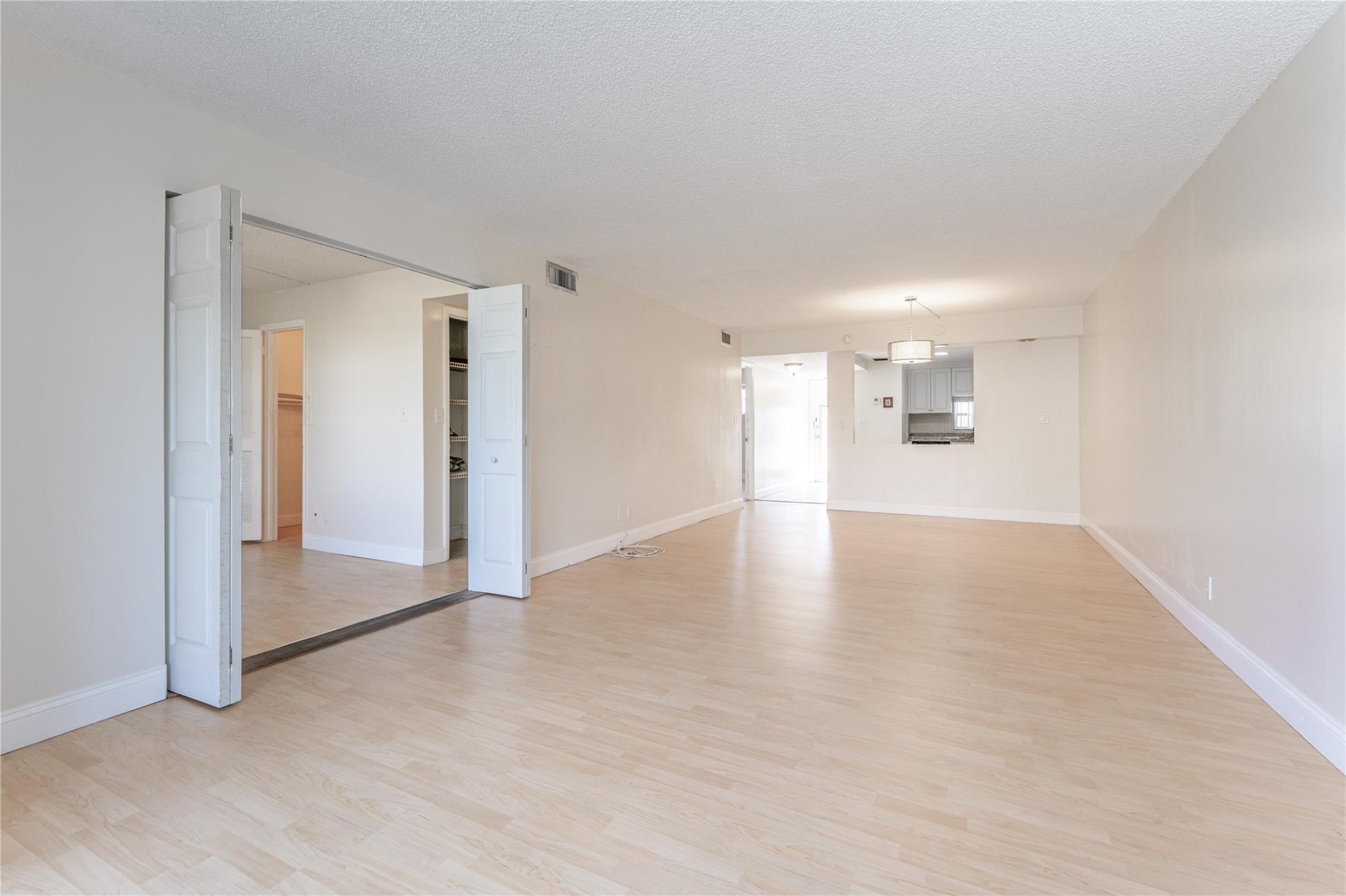 Hollybrook Golf & Tennis - Residential Lease