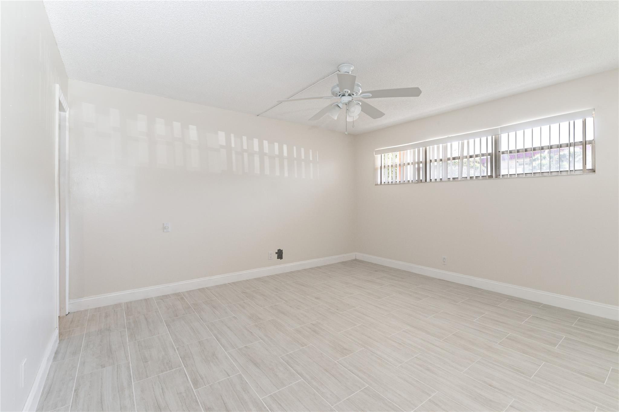 Hollybrook Golf & Tennis - Residential Lease