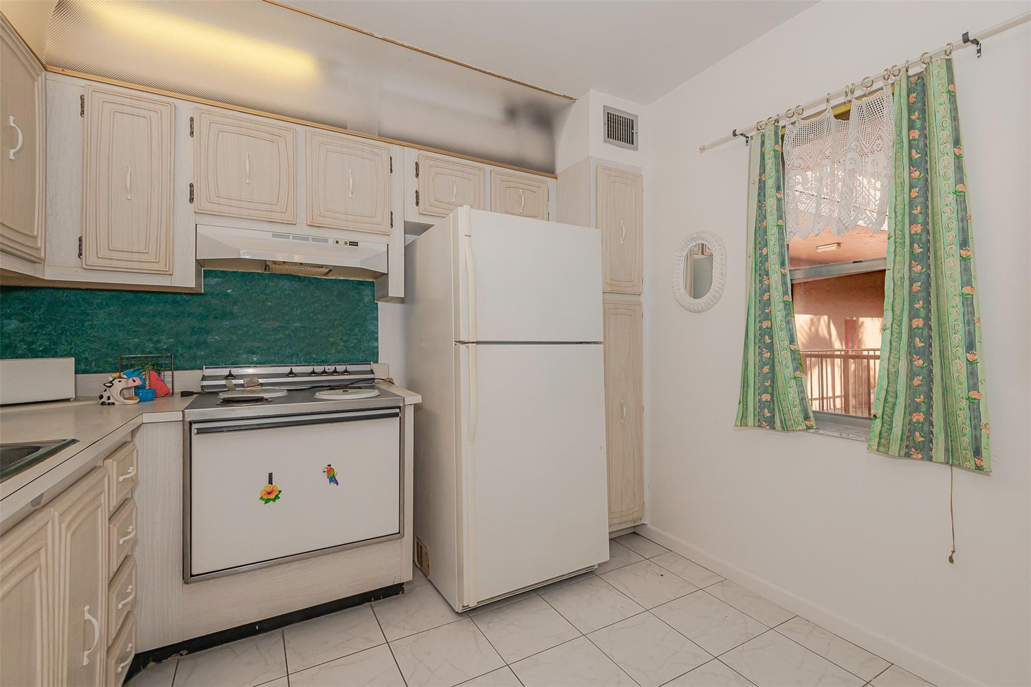 Somerset Lauderdale lakes - Residential