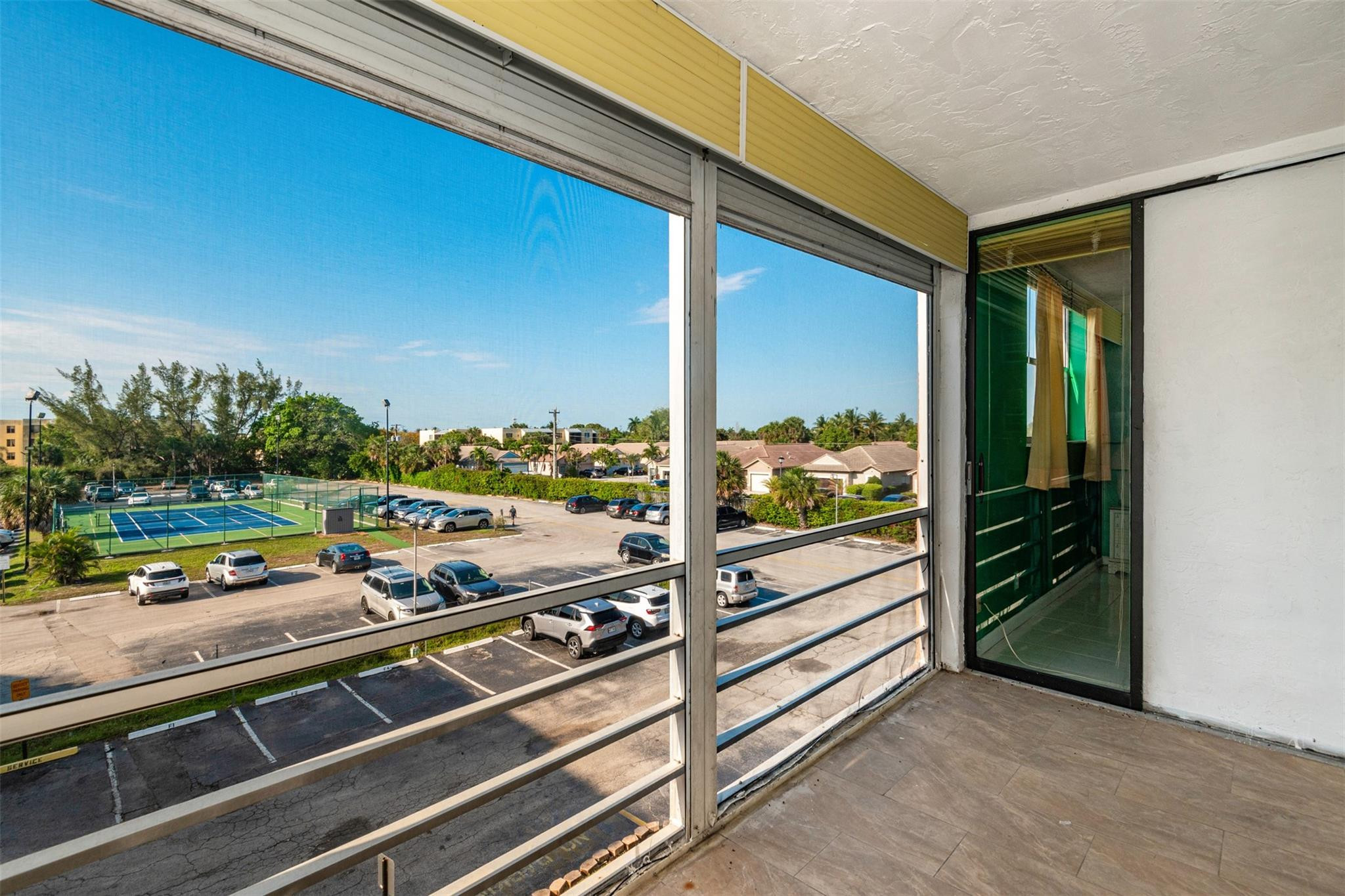 Somerset Lauderdale lakes - Residential