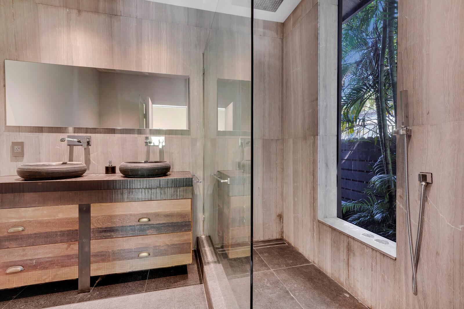 Essex Lane - Residential