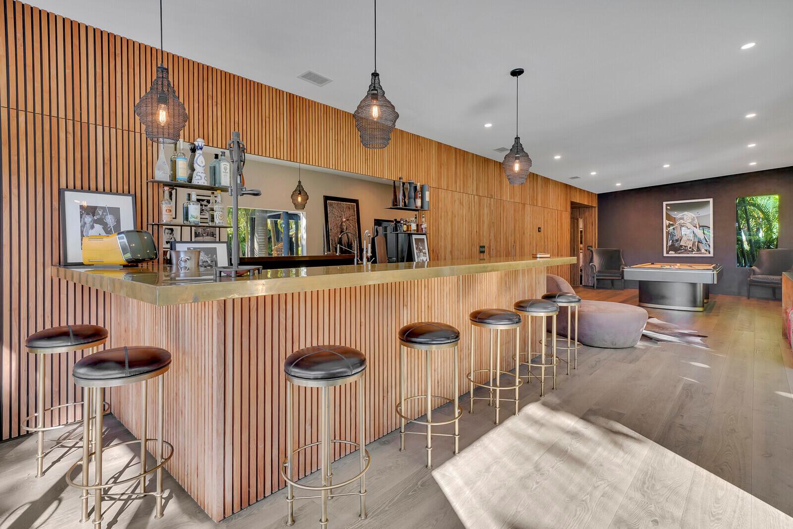 Essex Lane - Residential