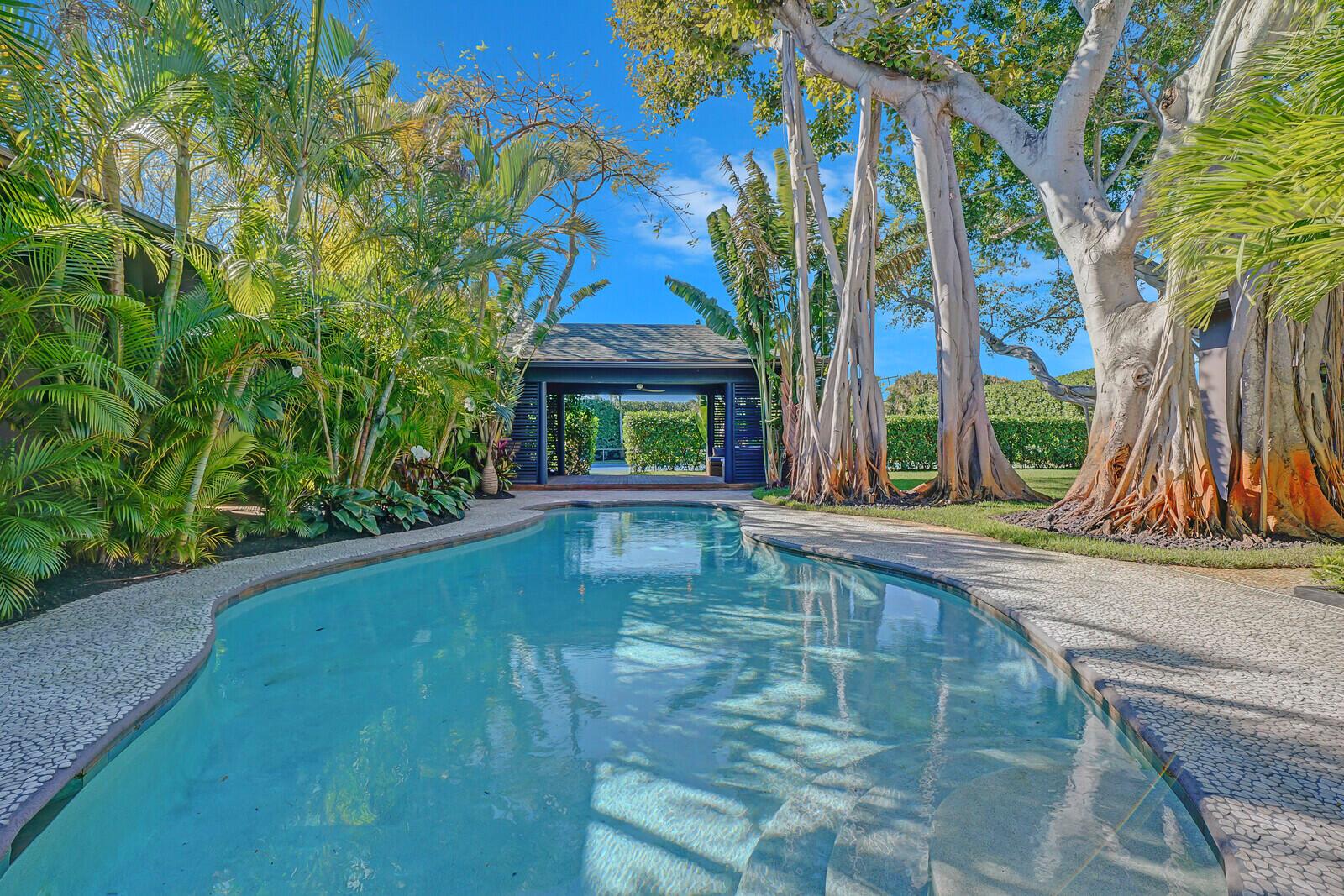 Essex Lane - Residential