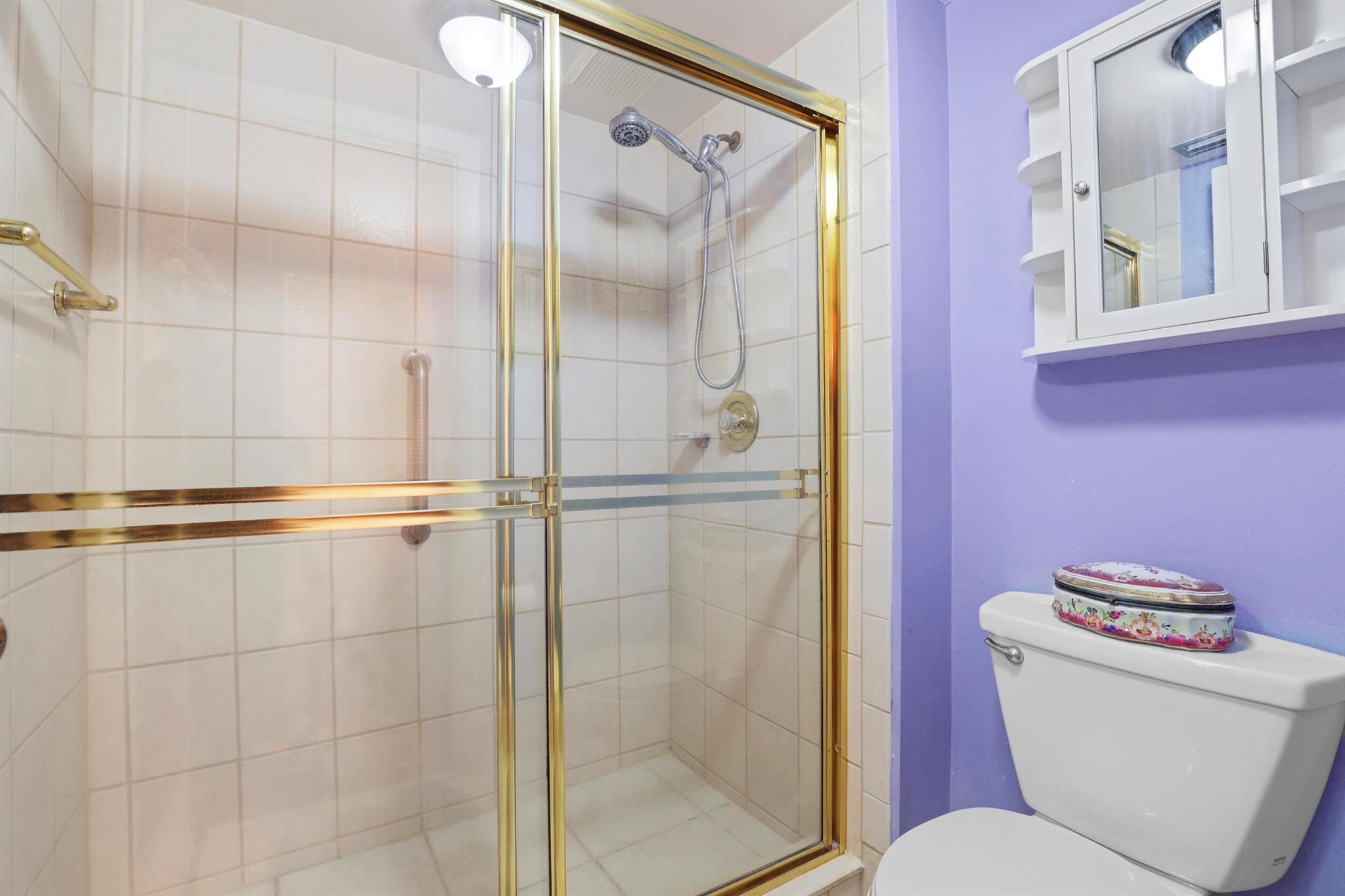 LUCERNE PARK CONDOS 1, 1A - Residential