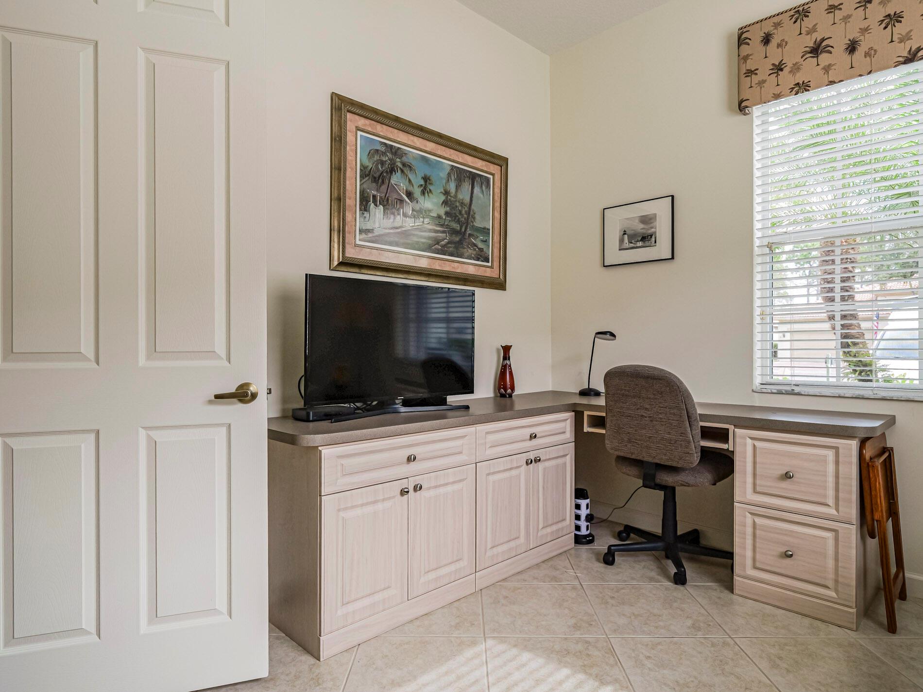 SUMMERFIELD - Residential